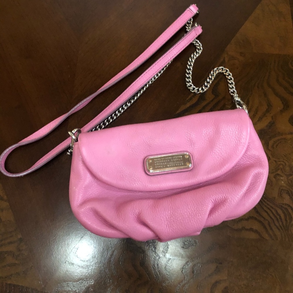 Marc Jacobs pink crossover purse